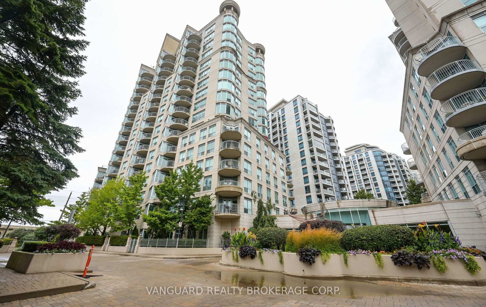 606 - 2111 Lake Shore Boulevard W, Mimico, Toronto 