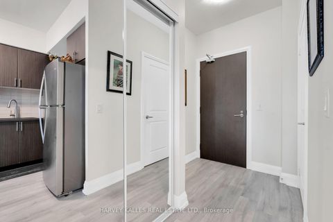 Photo 5 at 2608 - 7890 Bathurst Street, Beverley Glen, Vaughan