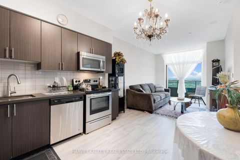 Photo 10 at 2608 - 7890 Bathurst Street, Beverley Glen, Vaughan