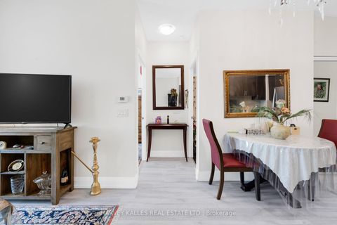 Photo 20 at 2608 - 7890 Bathurst Street, Beverley Glen, Vaughan