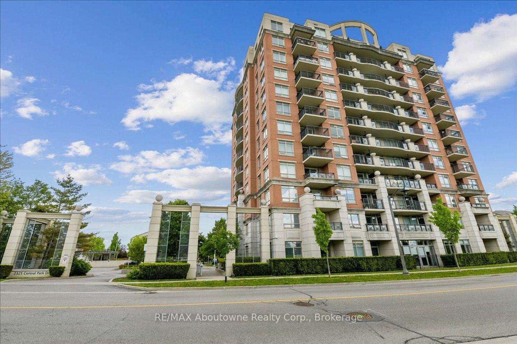 805 - 2325 Central Park Drive, RO River Oaks, Oakville 