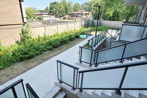 Photo 2 at 508 - 2791 Eglinton Avenue, Eglinton East, Toronto