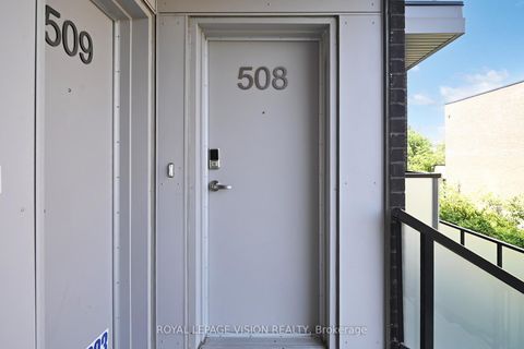 Photo 4 at 508 - 2791 Eglinton Avenue, Eglinton East, Toronto
