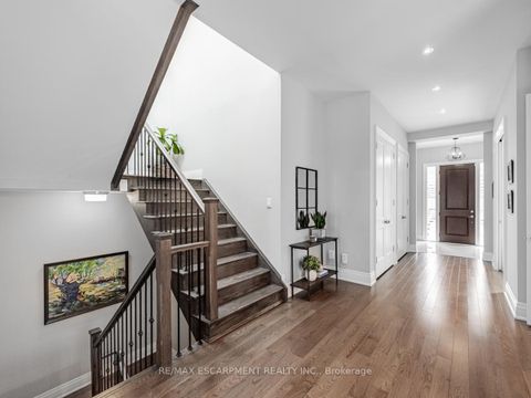 Photo 4 at 2541 Kate Common, BR Bronte, Oakville