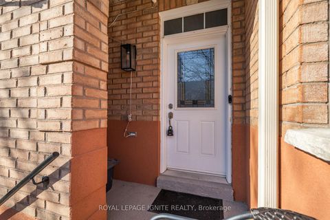 Photo 3 at 12 Eli Shackleton Court, West Hill, Toronto