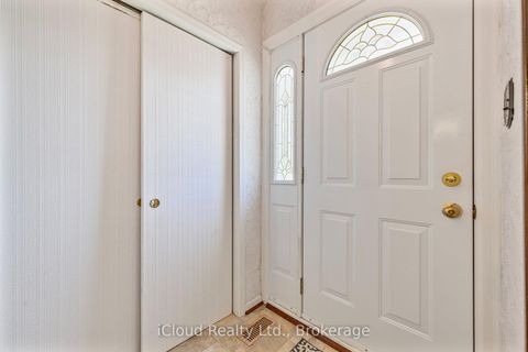Photo 4 at 192 Beechgrove Drive, West Hill, Toronto
