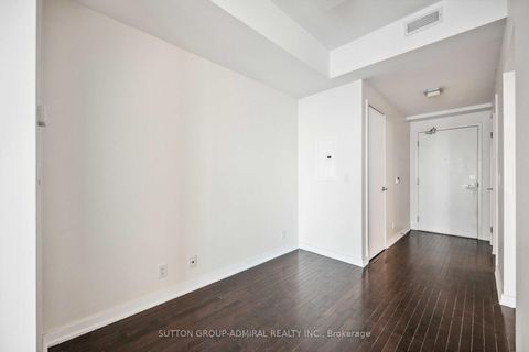 Photo 5 at 4704 - 14 York Street, Waterfront Communities C1, Toronto