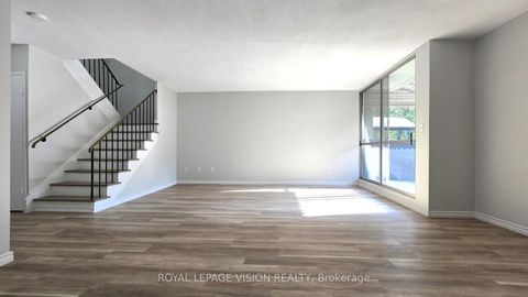 Photo 6 at 406 - 6 Crescent Town Road, Crescent Town, Toronto