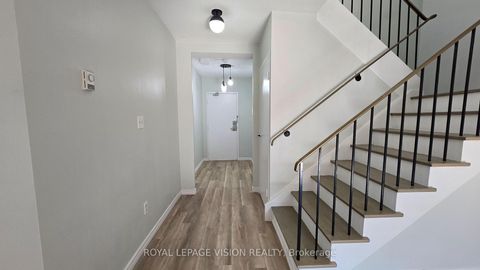 Photo 7 at 406 - 6 Crescent Town Road, Crescent Town, Toronto