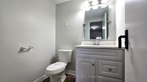Photo 9 at 406 - 6 Crescent Town Road, Crescent Town, Toronto