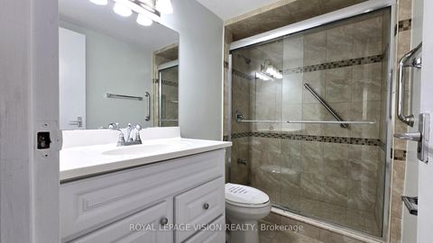 Photo 10 at 406 - 6 Crescent Town Road, Crescent Town, Toronto