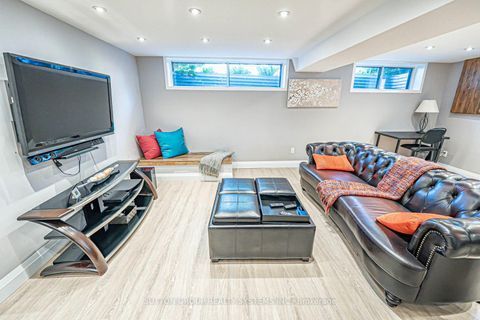 Photo 32 at 366 Renforth Drive, West Deane, Toronto