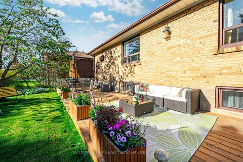 Photo 45 at 366 Renforth Drive, West Deane, Toronto
