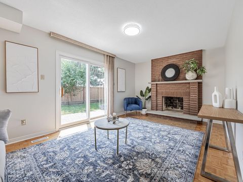 Photo 14 at 9 Garview Court, The Westway, Toronto