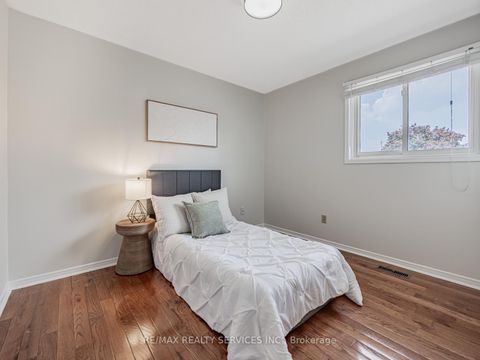 Photo 25 at 9 Garview Court, The Westway, Toronto