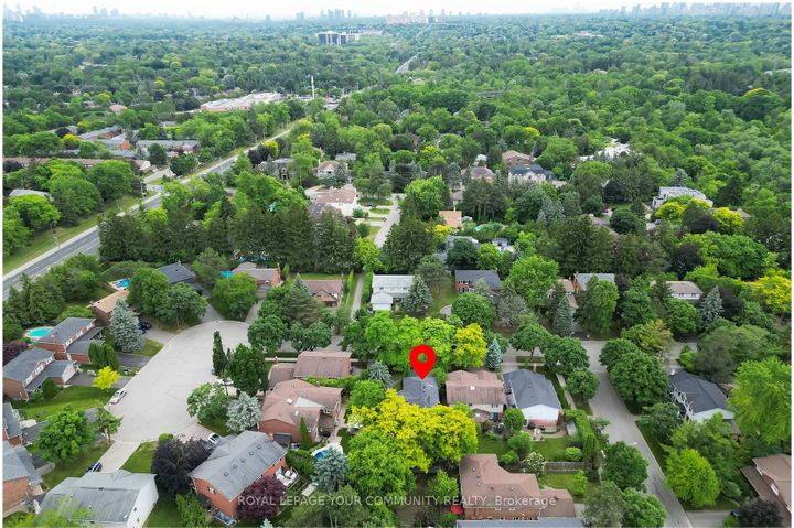 Photo 33 at 14 Julia Street, Thornhill, Markham