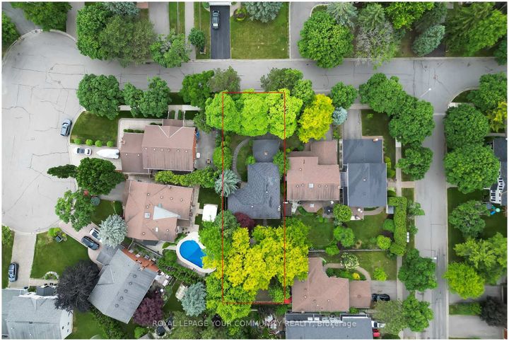 Photo 34 at 14 Julia Street, Thornhill, Markham