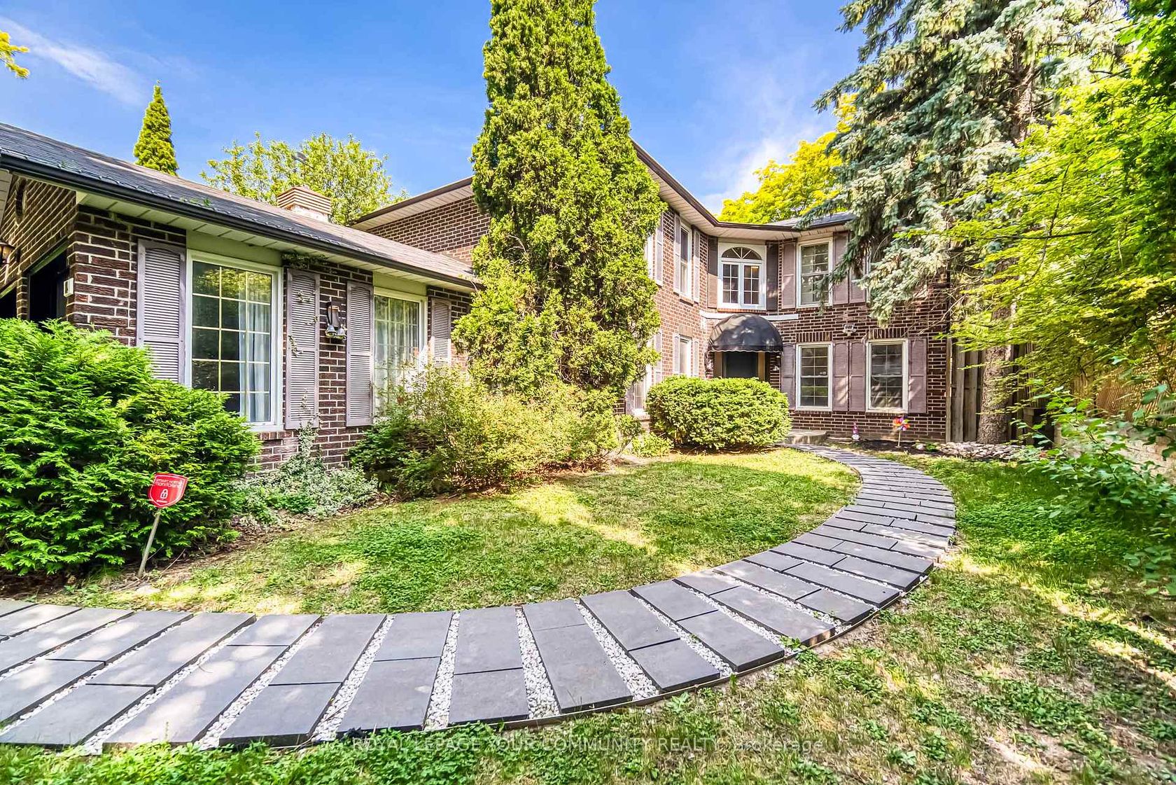 14 Julia Street, Thornhill, Markham 2