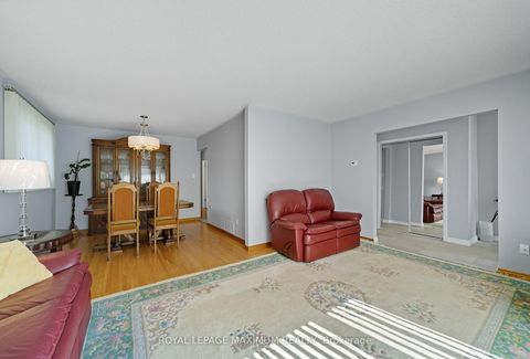 Photo 10 at 36 Boarhill Drive, Agincourt North, Toronto