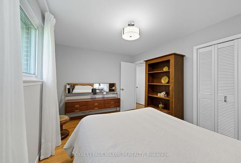 Photo 28 at 36 Boarhill Drive, Agincourt North, Toronto