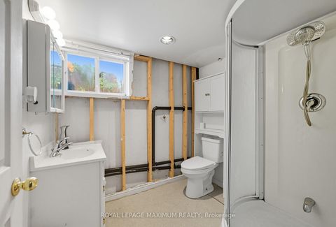 Photo 39 at 36 Boarhill Drive, Agincourt North, Toronto
