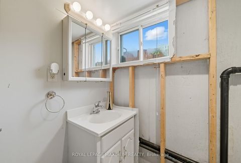 Photo 40 at 36 Boarhill Drive, Agincourt North, Toronto