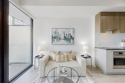Photo 8 at 508 - 161 Roehampton Avenue, Mount Pleasant West, Toronto