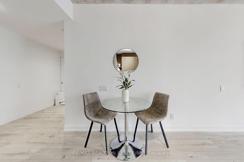 Photo 12 at 508 - 161 Roehampton Avenue, Mount Pleasant West, Toronto