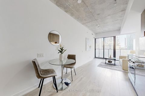 Photo 13 at 508 - 161 Roehampton Avenue, Mount Pleasant West, Toronto