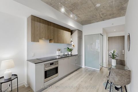 Photo 18 at 508 - 161 Roehampton Avenue, Mount Pleasant West, Toronto