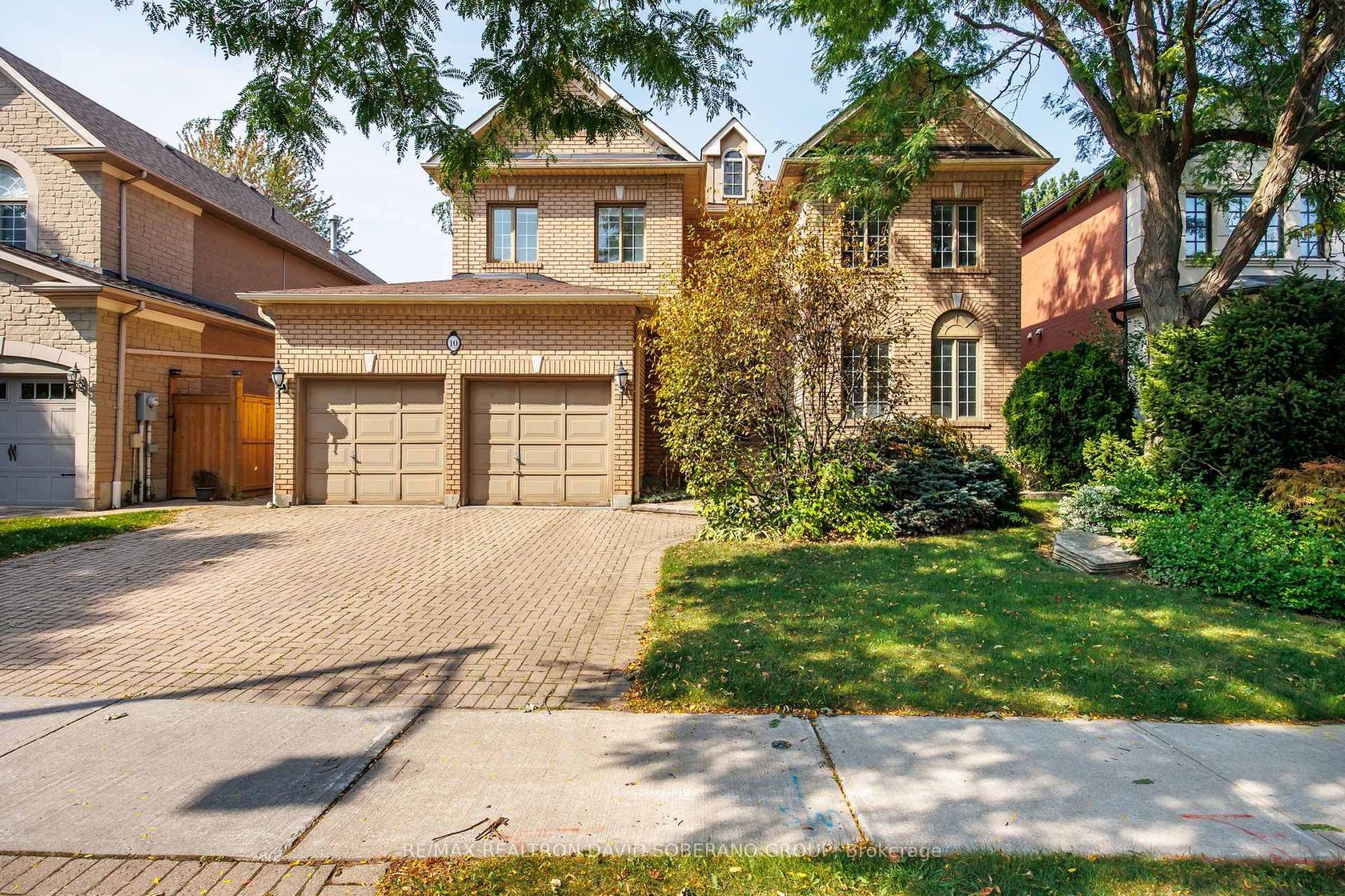 10 Tillingham Keep, Clanton Park, Toronto 