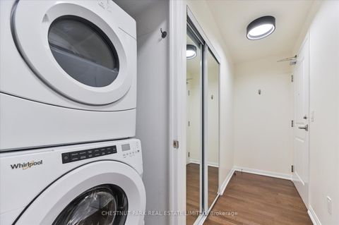 Photo 13 at 605 - 21 Grand Magazine Street W, Niagara, Toronto