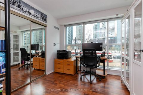Photo 20 at 302 - 77 Harbour Square, Waterfront Communities C1, Toronto