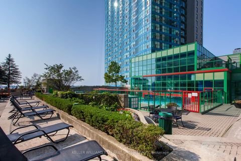 Photo 28 at 302 - 77 Harbour Square, Waterfront Communities C1, Toronto