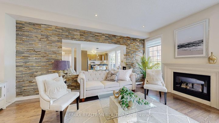 Photo 1 at 70 Albright Crescent, Jefferson, Richmond Hill