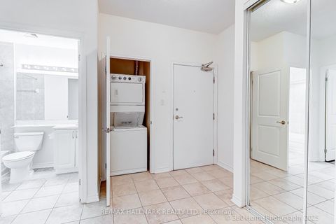 Photo 16 at 105 - 872 Sheppard Avenue W, Bathurst Manor, Toronto