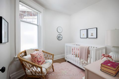 Photo 26 at 33 Tennis Crescent, North Riverdale, Toronto