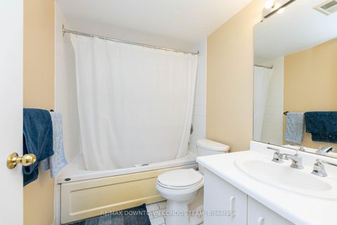 Photo 12 at 2213 - 44 St Joseph Street, Bay Street Corridor, Toronto
