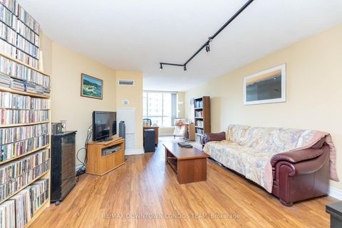 Photo 16 at 2213 - 44 St Joseph Street, Bay Street Corridor, Toronto