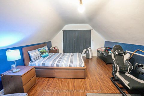 Photo 16 at 2113 Keele Street, Greenbrook, Toronto