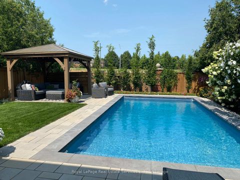 Photo 34 at 1531 Stoneybrook Trail, GA Glen Abbey, Oakville