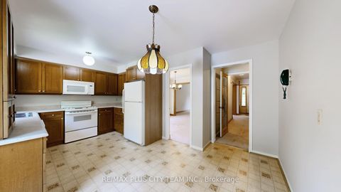 Photo 9 at 47 Acheson Boulevard, Centennial Scarborough, Toronto