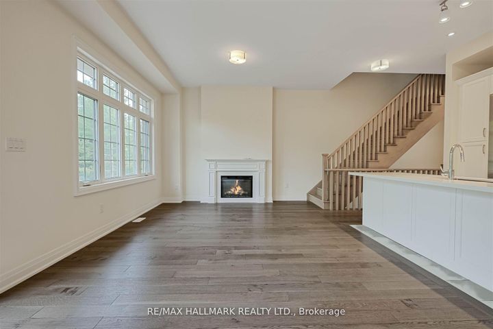 Photo 13 at 5 West Village Lane, Angus Glen, Markham