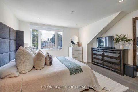 Photo 11 at 26 Greenwood Avenue, South Riverdale, Toronto