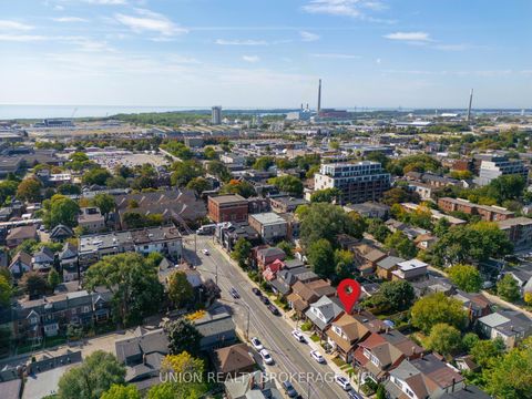 Photo 34 at 26 Greenwood Avenue, South Riverdale, Toronto
