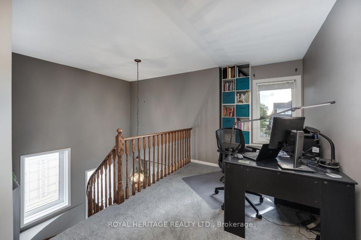 Photo 10 at 1545 Arborwood Drive, Taunton, Oshawa