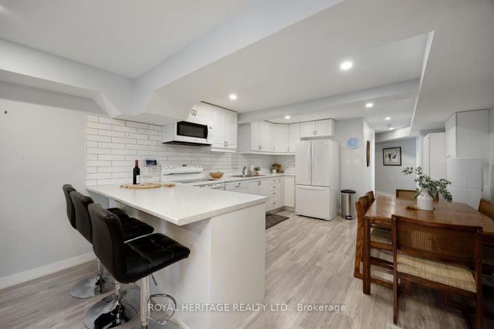 Photo 18 at 1545 Arborwood Drive, Taunton, Oshawa