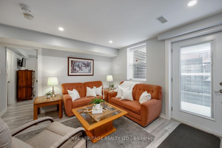 Photo 19 at 1545 Arborwood Drive, Taunton, Oshawa