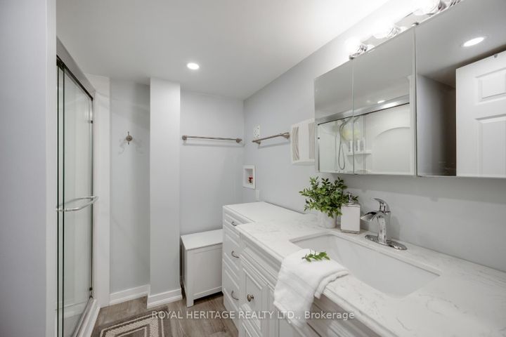 Photo 22 at 1545 Arborwood Drive, Taunton, Oshawa