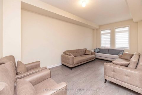 Photo 4 at 144 Sunset Terrace, Vellore Village, Vaughan